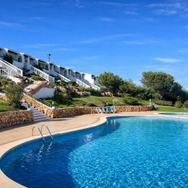 Apartamento Ada a 2 minutos de la playa y con piscina!