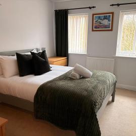 Comfortable 2Bed Home outside Bristol ULEZ, with Parking