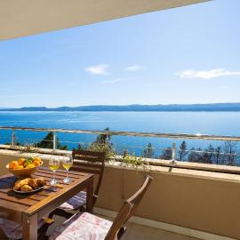 Villa Jolara With Heated Pool - Deluxe Suite 13, hotel in Mimice