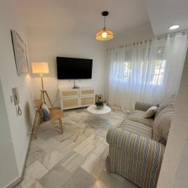 Apartment with Garden & Pool - Next to Golf Course