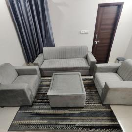 2BHK Luxury Penthouse- Sodala- Civil Lines- Jaipur, hotel in Jāmb