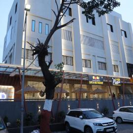 Hotel Govind Regency, hotel en Dhule