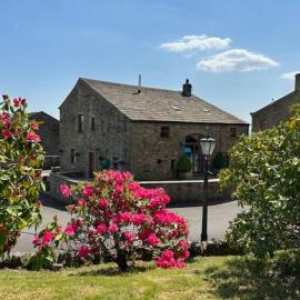 Superb Ribble Valley location hot tub sleeps 8, hotel en Grindleton