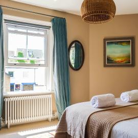 The Victorian Post House - Central Frome