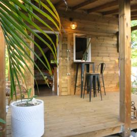 Cabane Autentikaz, hotel in Saint-François