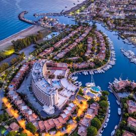 Portorosa Village Bilocale con terrazza vicino alle Isole Eolie, hotel i Furnari