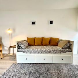 Chickes Service Apartment gegenüber Augenklinik & Knappschaft Kliniken Saar