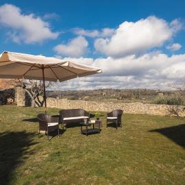Casa Lauretta with garden by Tuscannest