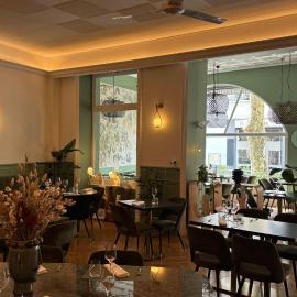 Viesnīca Logis Hôtel Restaurant Grand Hôtel de Lyon pilsētā Vala Lebēna