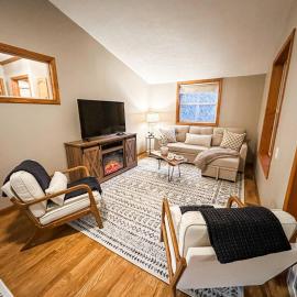 Blue Ribbon Cabin, hotel a Farwell