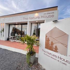The Nature House Botique Resort & Cafe - Ban Mung, hotel v destinaci Ban Mung