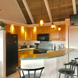 56 One Bedroom One Bath with Ocean Views, hotel sa Pahala
