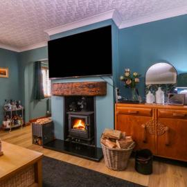 36 Cae Rhos