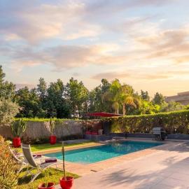 Villa Sara avec sa piscine et jardin