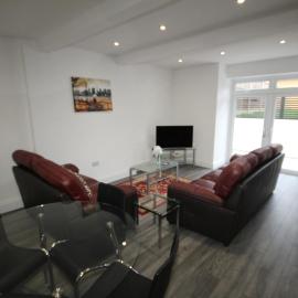 Osterley Place - Apt A, מלון בהאונסלו