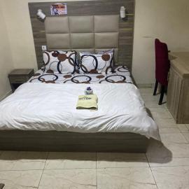 Gentle tower hotel and suites – hotel w mieście Lagos
