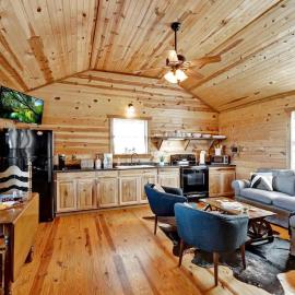 RockyRidge Cabin-Hill Country Views-20 min to Fred, hotel Crabapple-ben