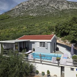 Lavanda home, hotel u gradu Desne