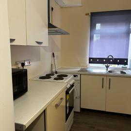 Entire Cosy 1 Bedroom Flat, hotel in Brightside