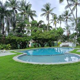 Punta Poppy beach Apt 3 minutes walk Oasis Hotel