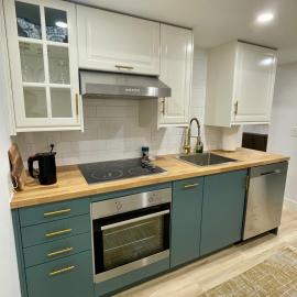 Charming Full Basement Unit