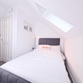 D- Cosy Private Ensuite Sheffield Centre, hotel in Victoria