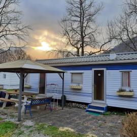 mobile home, hotel in Bielle