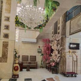 Viesnīca فندق جوهرة ذاخر رويال توصيل مجاني للحرم - Jewel Thakher Royal Hotel Free Shuttle to Haram Mekā