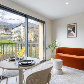 Geneva design studio, Hotel in Thoiry
