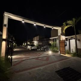 Menata Villa I、Pakemのホテル