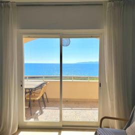 Sea view loft in Estepona port
