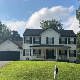 The House on Stoney Creek Drive!, hotel in Fredericksburg