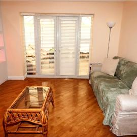 Cozy West Derby Retreat Near Alder Hey & Anfield, hotel in Deysbrook