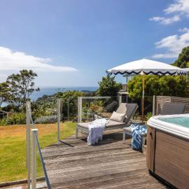 The Horizon House - Our Island