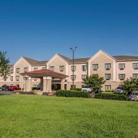 Viesnīca Quality Suites Graham - Burlington South pilsētā Graham