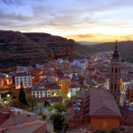 Hostal Restaurante El Castillo, hotel i Alcorisa