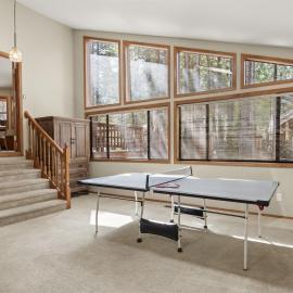 Spacious Retreat with Ping Pong and playset