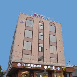 Hotel The Sabhyansh, hotel a Khātu