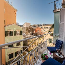 Venetian Balcony , Old Town Corfu, hotelli kohteessa Corfu