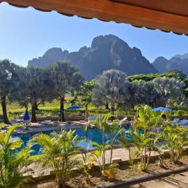 Romantic Vang Vieng resort, hotel in Vang Vieng