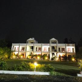 Camp Leo Aaranya Resort, hotel in Sasan Gir
