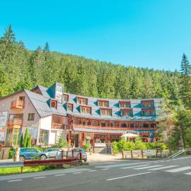 Relax hotel FIM, hotel em Demanovska Dolina