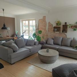 Skøn rolig villa, hotel i Dianalund