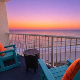 Oceanfront 15th Floor View - King Bed - Resort Pools, Hot Tubs & Lazy Rivers - Myrtle Beach