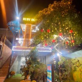 Ruby Hotel, hotel in Nhơn Trạch