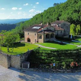 Borgo Macereto, hotel v destinaci Dicomano