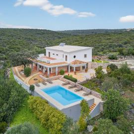 Villa Horizonte by Algarve Holidays