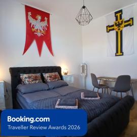 Apartamenty Zakonne "Apartament Komtura", khách sạn ở Malbork