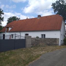 Chalupa u dubu Horní Ostrovec, hotel in Písek