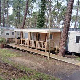 Mobil'home haut de gamme XXL dans camping 4 étoiles !、セニョスのホテル